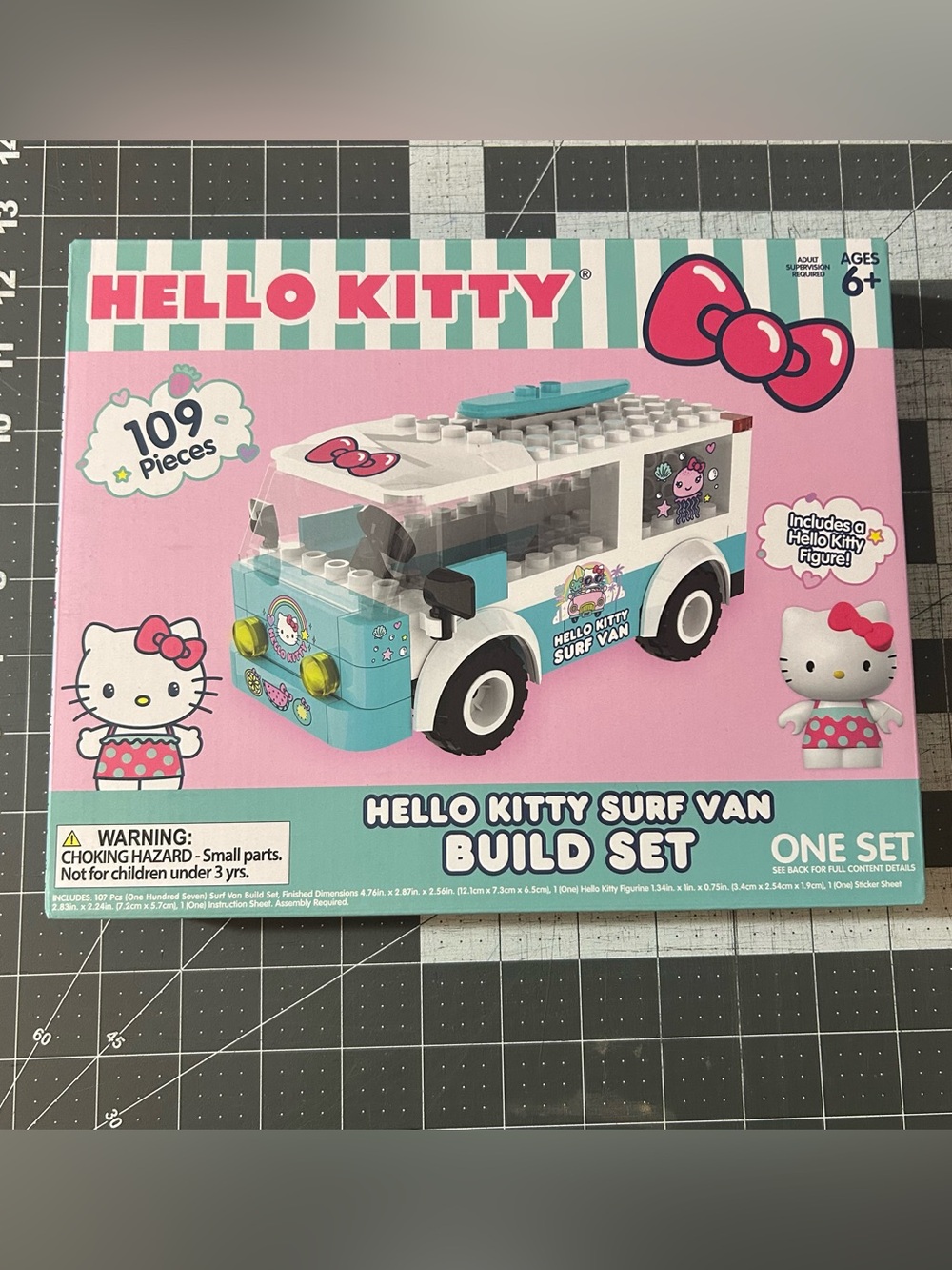 Sanrio Hello Kitty Surf Van Build Set 109 Pcs Building Blocks Figure NIB NEW